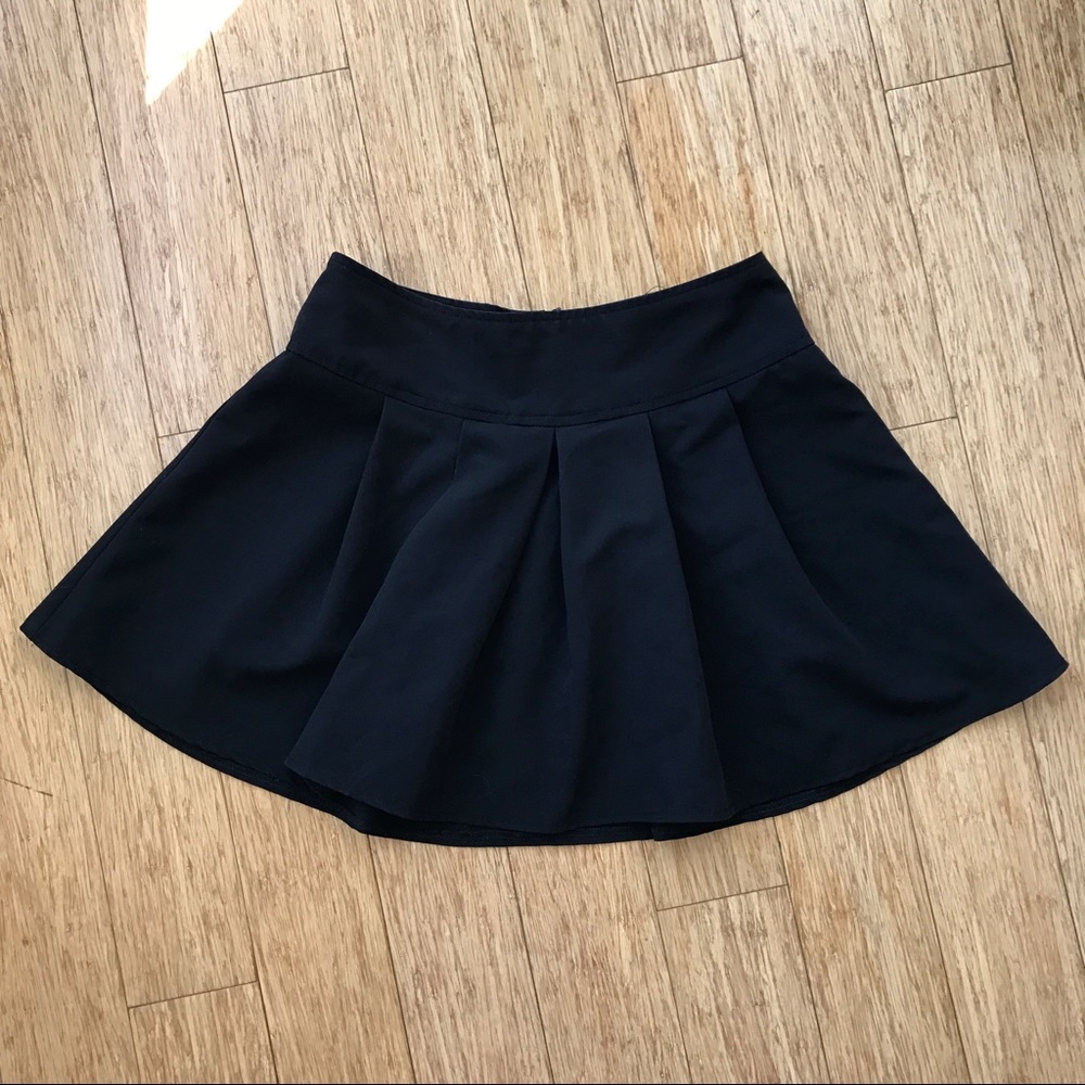 COPY - Black pleated circle skirt, forever 21